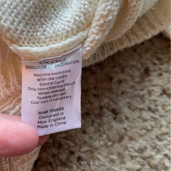 Mia&Tess Sunday Funday sweater size XL - Picture 5 of 5